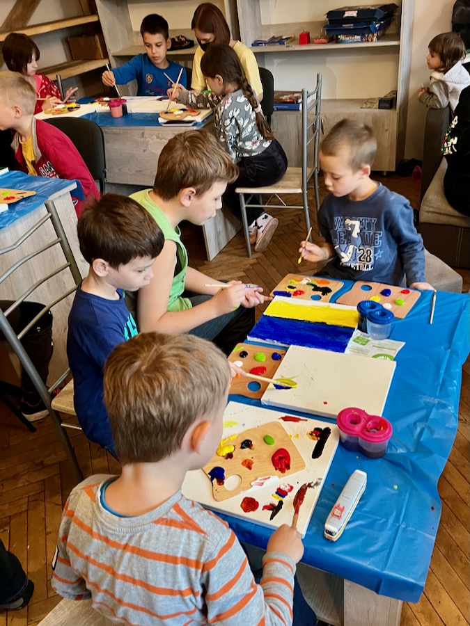 painting the future ukraine group of children