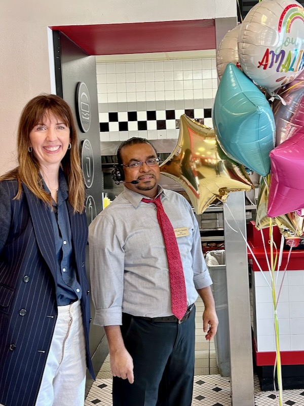 steak and shake balloon bouquet